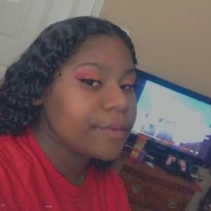 Meet your Posher, Jade